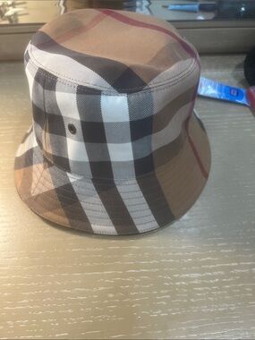 Burberry Tan, Black & White Plaid Bucket Hat with Red Stripe